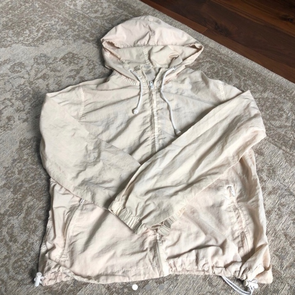 Brandy Melville Windbreaker